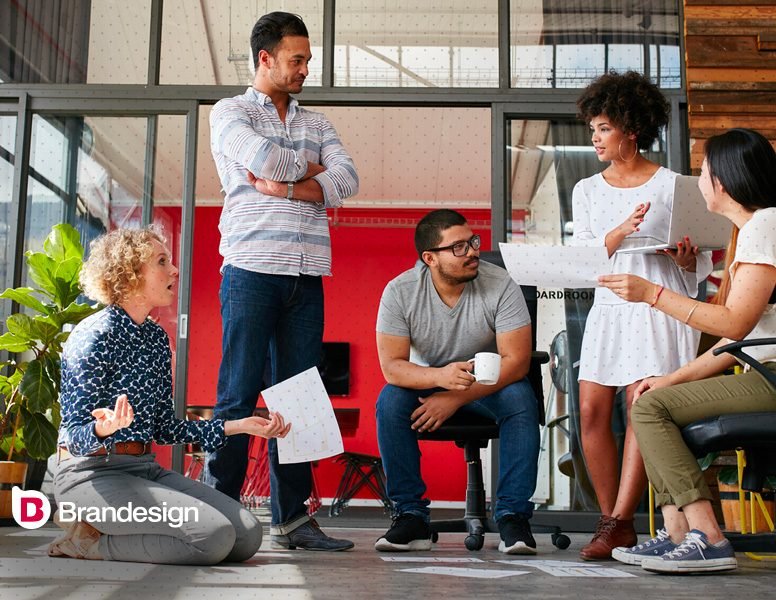 En los tiempos que corren, resulta realmente complicado abrirse hueco en el mundo empresarial. Por ello, cada vez son más los jóvenes que deciden sumergirse en la aventura de crear una startup y verter sus ideas a un mercado, en el que existe una gran competencia, en búsqueda de un cazador de talentos.